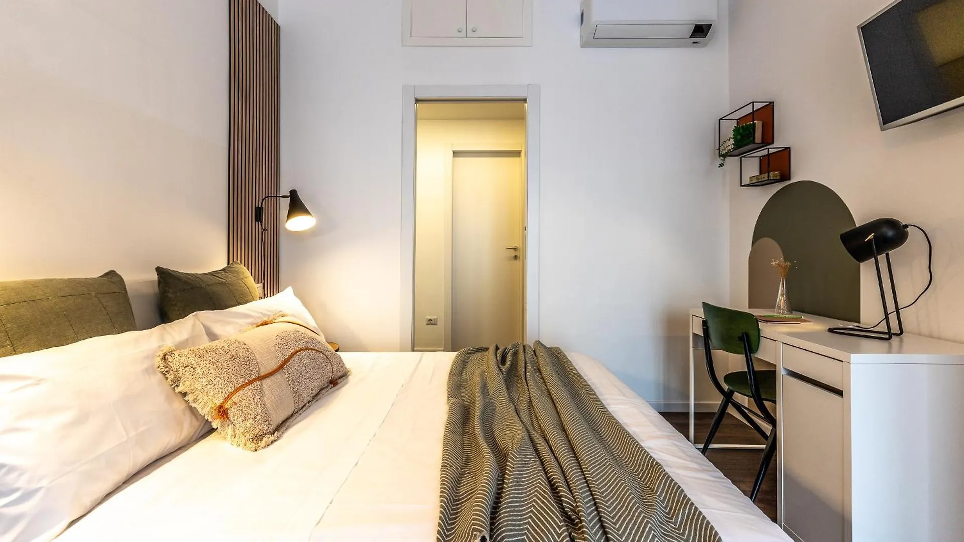 Apartment Stayeasy Cavalcanti - 3 Bedrooms, 2 Baths - Central Station Milan
